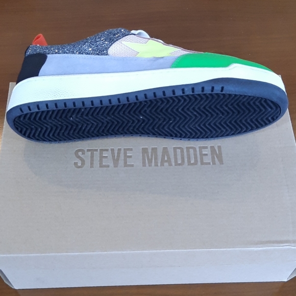 Steve Madden Sneaker W8.5 - Picture 4 of 6